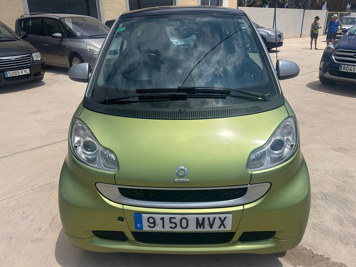 SMART FOR TWO PASSION COUPE 1.0 MHD AUTO SPANISH RHD IN SPAIN 61000 MILES 2010